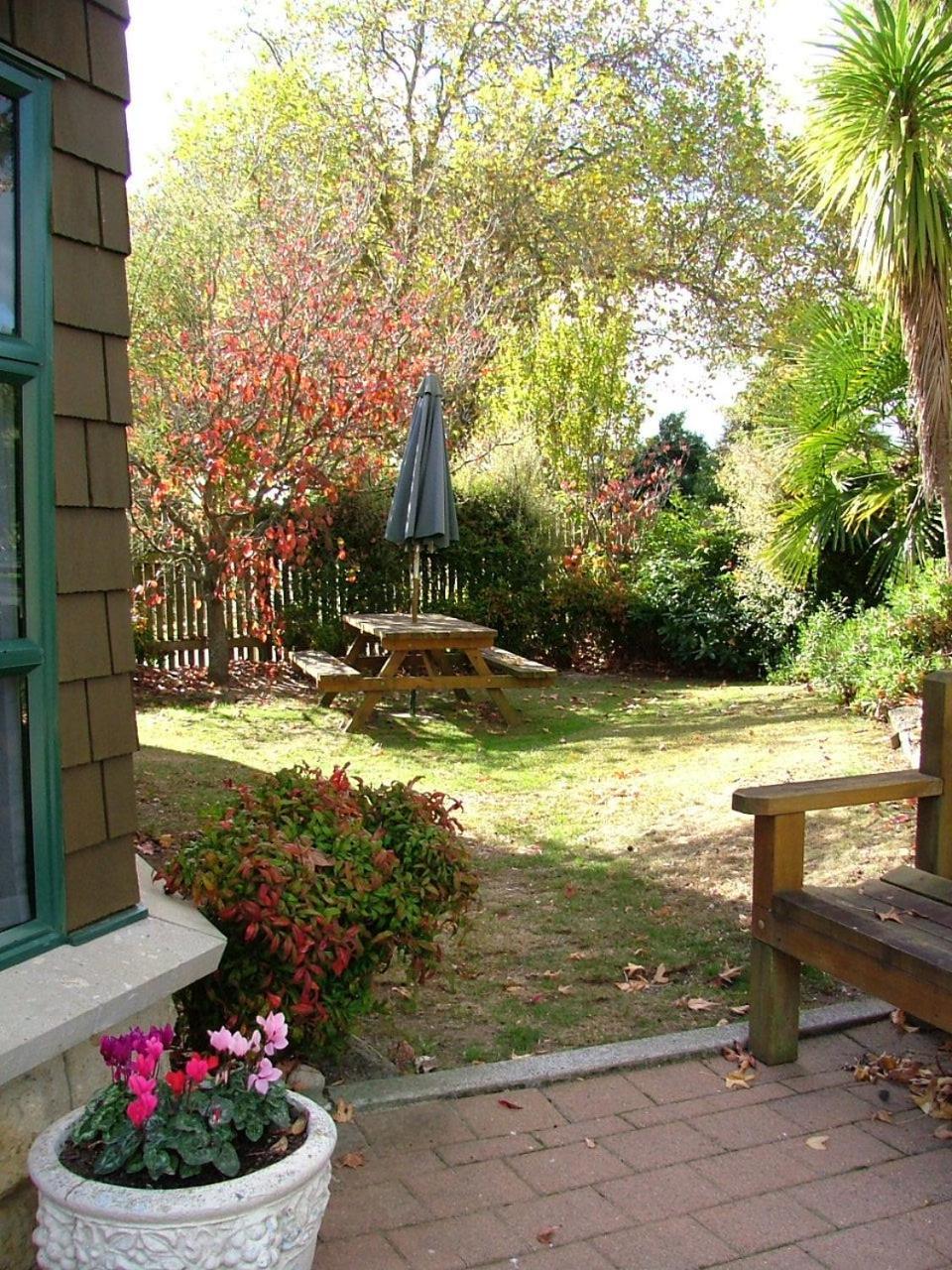 Cambridge Mews Motel Exterior foto